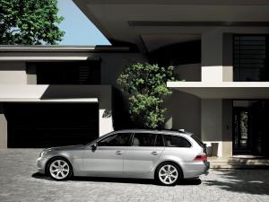 2005 BMW 550i Touring